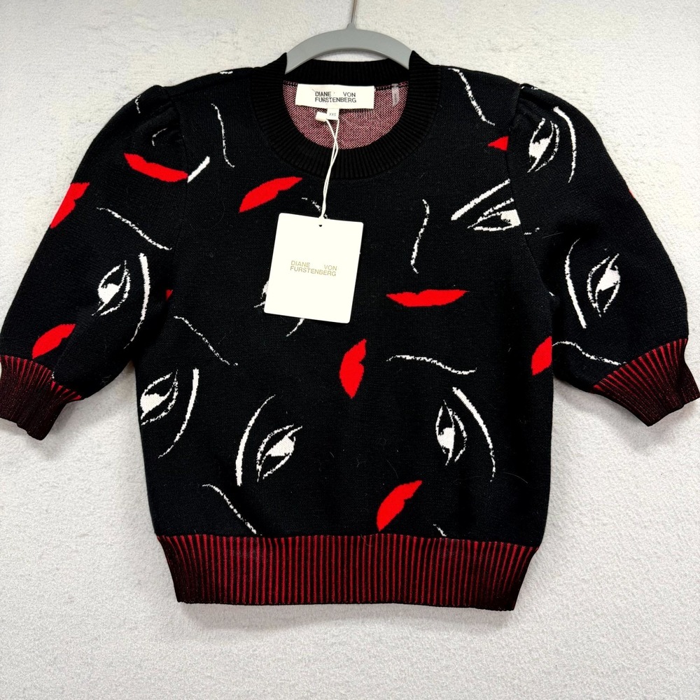 Diane von Furstenberg Fini‎ Top Sweater Womens 2XS Black Floating Faces Red Lip